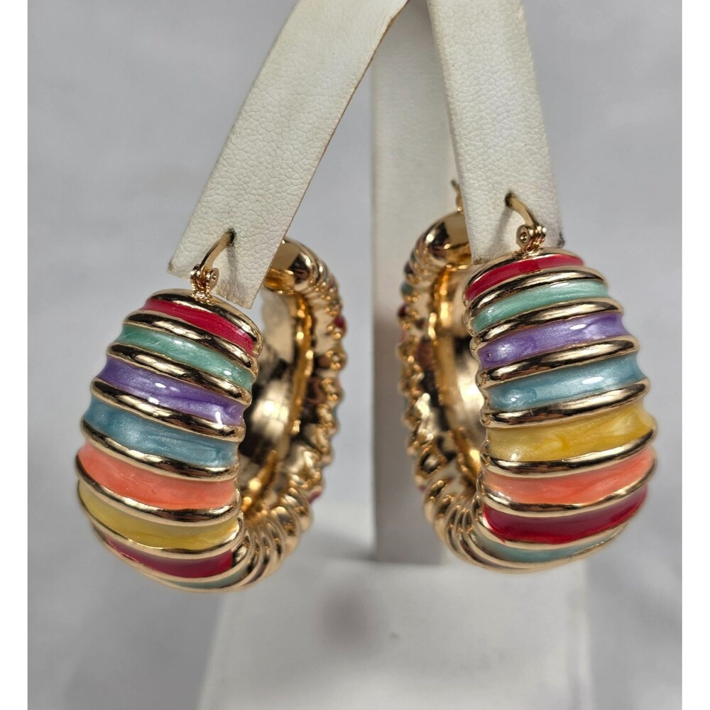 Rainbow Enamel Hoop Earrings Gold Tone Chunky Ribbed Multicolor Retro Y2K Modern